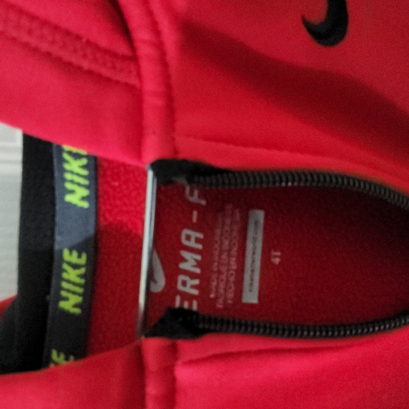 Kids Nike Hooded Thermafit Hoodie - Picture 3 of 3